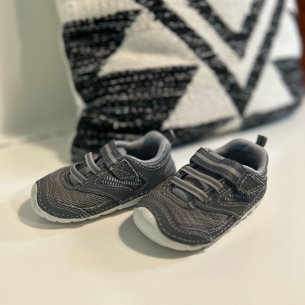 ✨Sride Rite Baby Shoes✨ - Picture 2 of 5